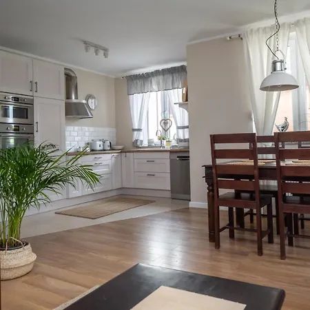 Apartment Two Garden Apartment, Apartament Z Dwoma Tarasami I Ogrodkami Polanica-Zdroj